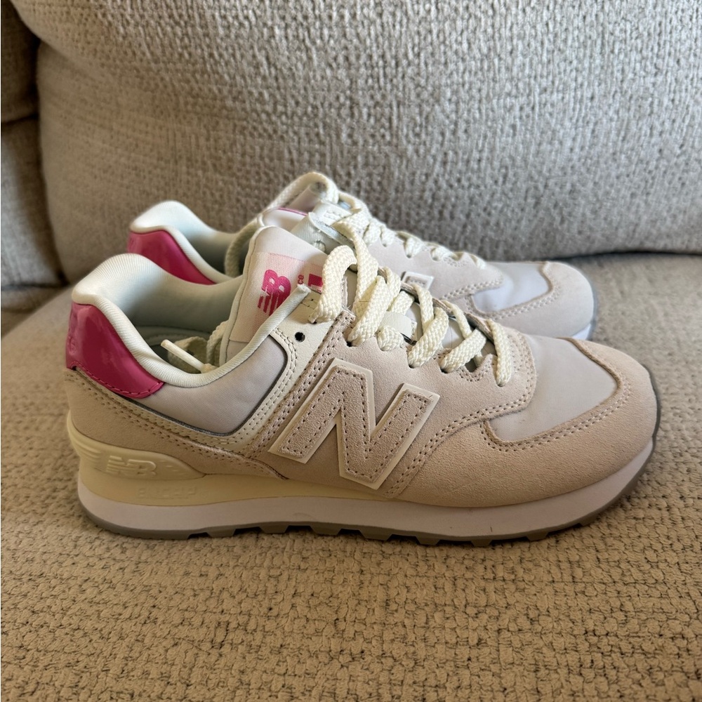 New Balance 574 Women’s Size 6
